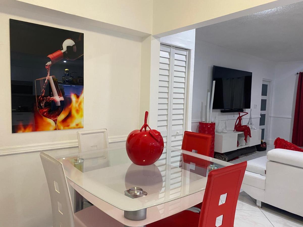 Beautiful House 7 Min From Miami Airport W Free Parking Apartamento Exterior foto
