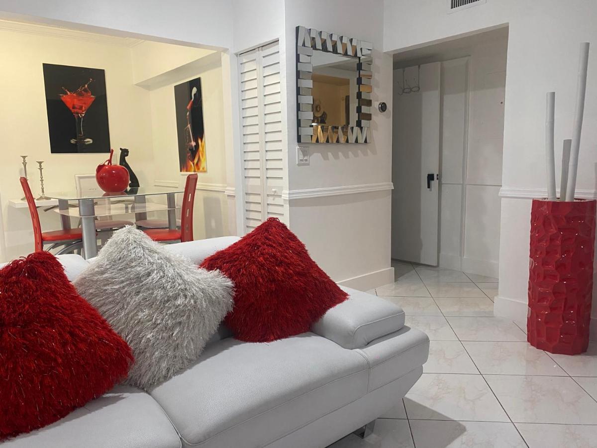 Beautiful House 7 Min From Miami Airport W Free Parking Apartamento Exterior foto