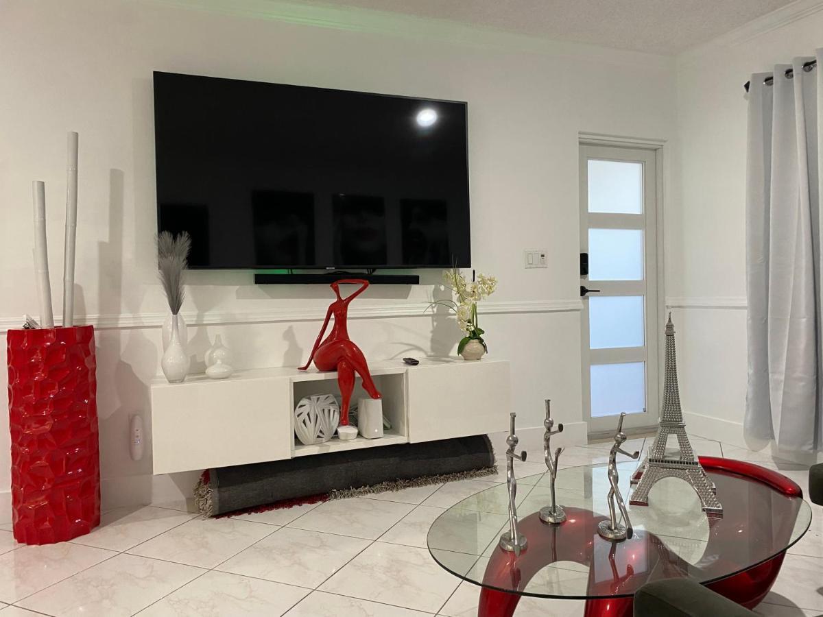 Beautiful House 7 Min From Miami Airport W Free Parking Apartamento Exterior foto